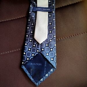 Tommy Hilfiger tie